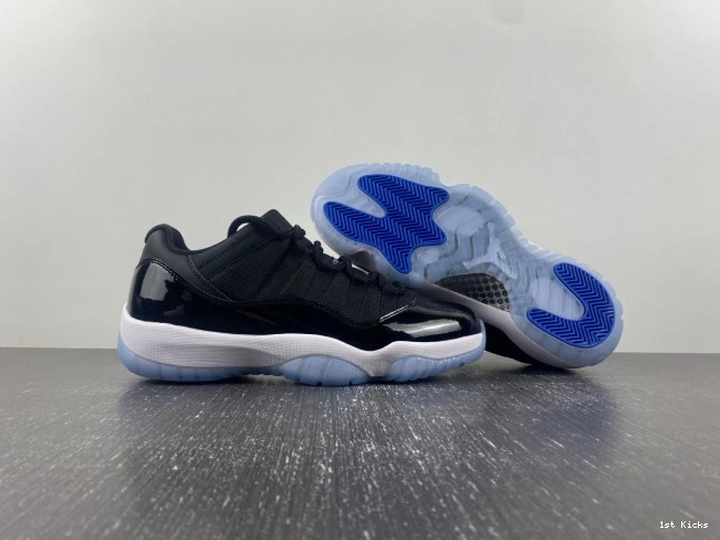 1st Kicks Space FV5104-004 Low Jordan Air Jam 11 0728